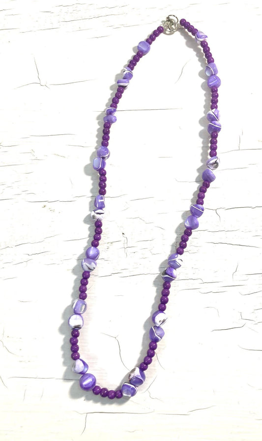 6. Collar Rope cuentas moradas